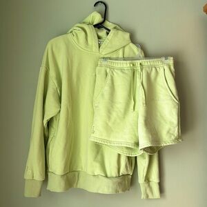 Ignited Apparel Sweatshirt & Shorts​